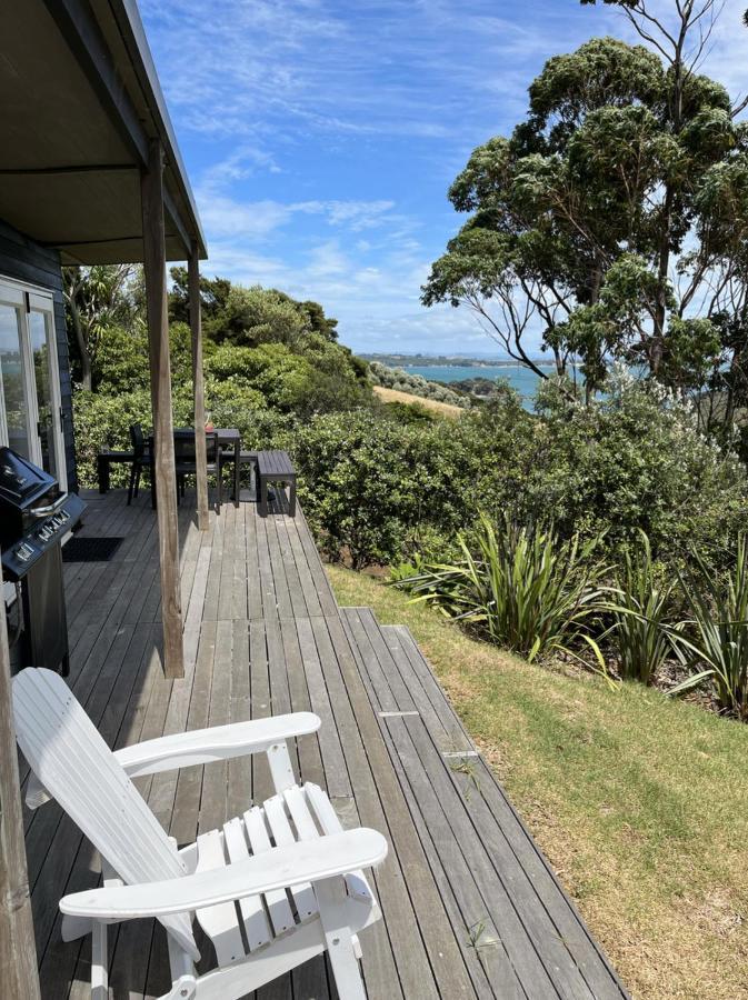 125 Church Bay Cabins Oneroa Exterior photo